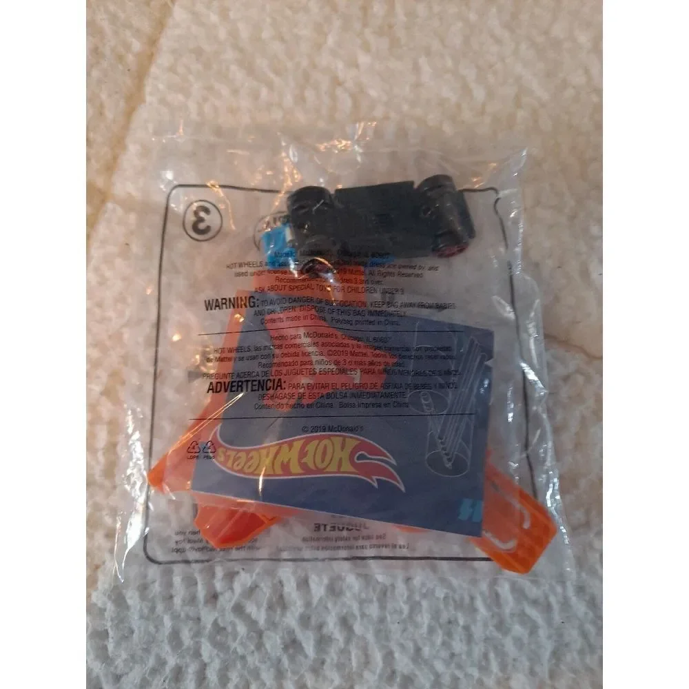2019 Hot Wheels McDonald's Happy Meal #3 Bone Speeder‎ Track Switcher